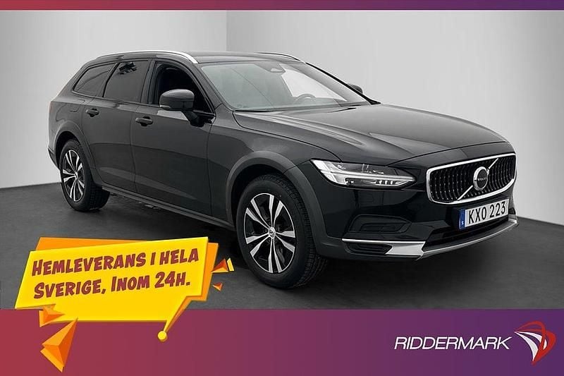 Svart Begagnad 2022 Volvo V90 CC Kombi | 394 900 kr (Marknadspris) - Bild 1/3