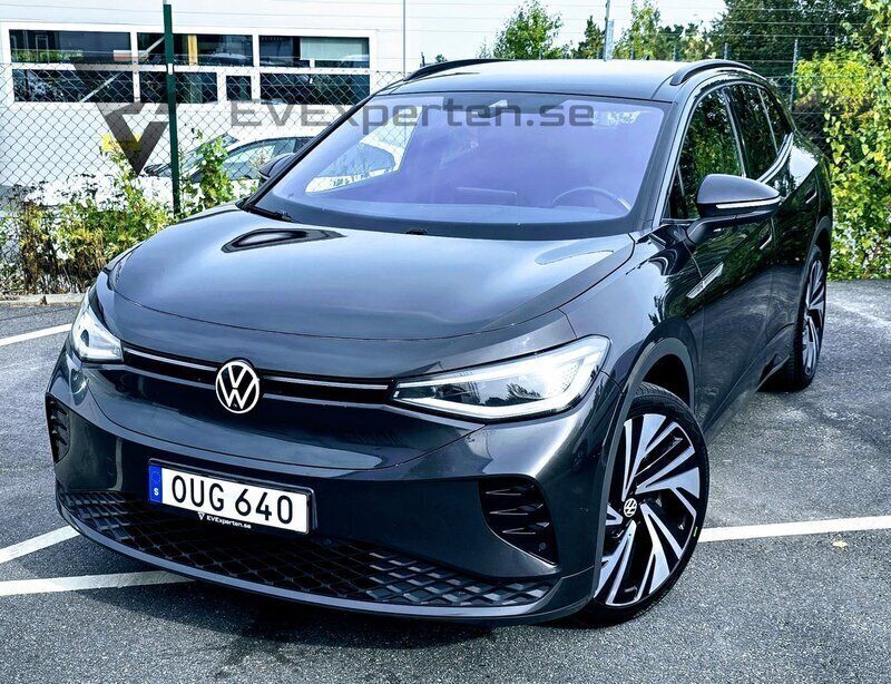 Mörkgrå Begagnad 2021 VW ID.4 GTX SUV | 269 000 kr (Marknadspris) - Bild 1/4
