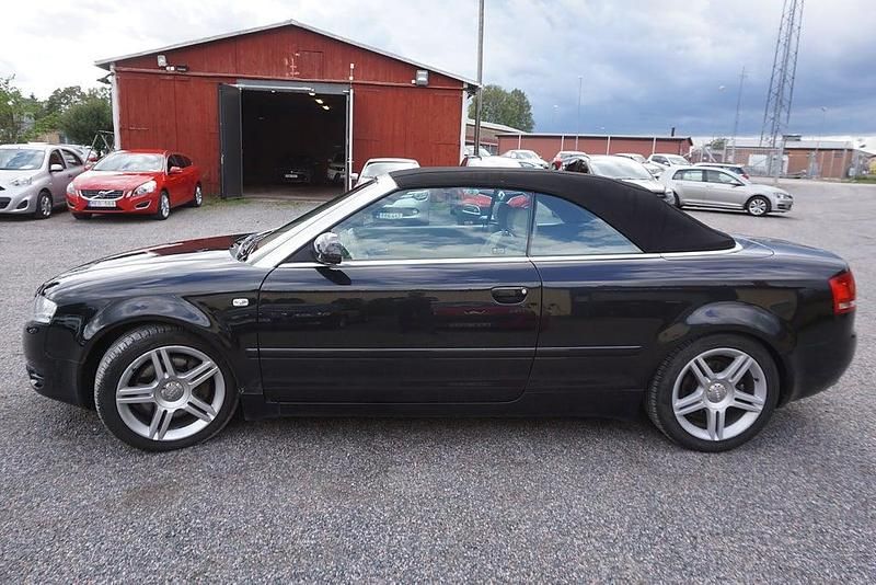 Begagnad Audi A4 Cabriolet 256 HK (188 kW) 2006 Svart Cab