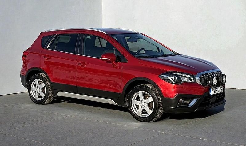 Begagnad Suzuki SX4 140 HK (102 kW) 2017 Röd Kombi