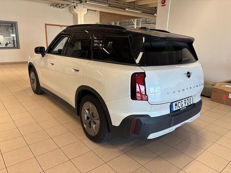 Begagnad Mini Countryman 233 kW (317 HK) 2024 Vit SUV