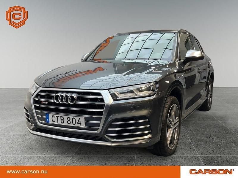 Grå Begagnad 2018 Audi SQ5 SUV | 389 900 kr (Marknadspris) - Bild 1/3