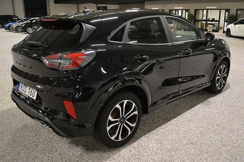 Begagnad Ford Puma ST-Line 125 HK (91 kW) 2022 Svart SUV