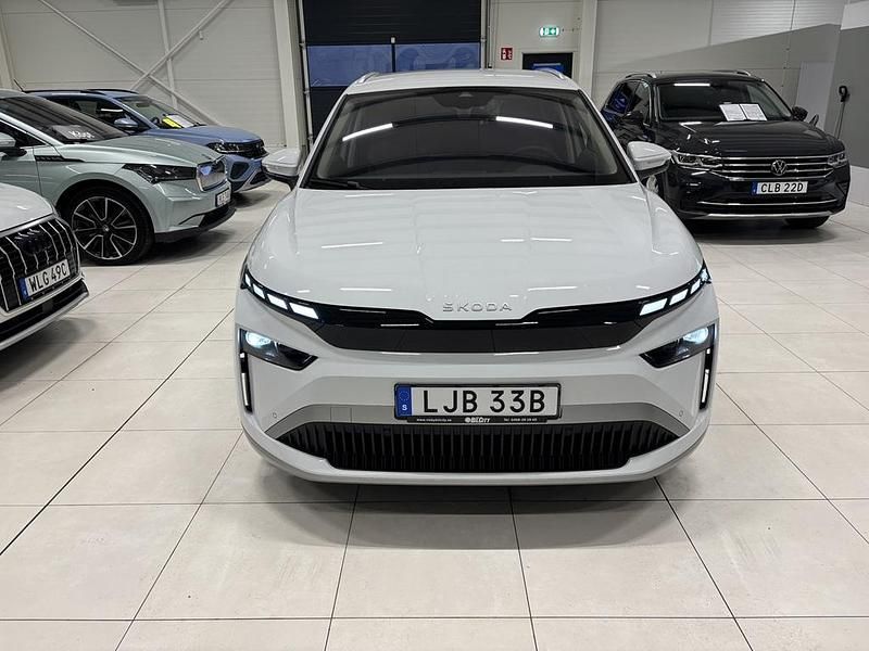 Ny Skoda Enyaq iV 210 kW (286 HK) 2026 Vit SUV
