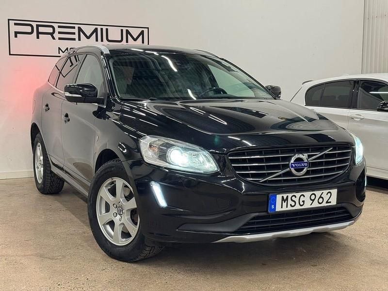 Begagnad Volvo XC60 Business Edition 150 HK (110 kW) 2015 Svart SUV