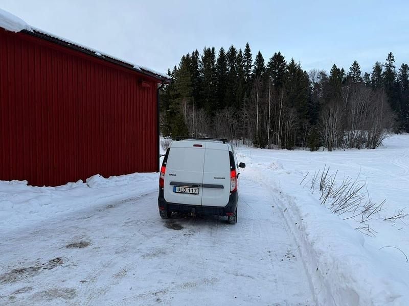 Begagnad Dacia Dokker Express 83 HK (61 kW) 2015 Van