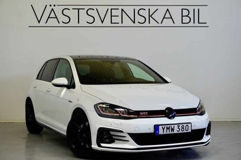 Vit Begagnad 2017 VW Golf VII GTI Halvkombi | 214 000 kr (Marknadspris) - Bild 1/4