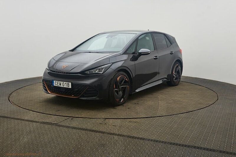 Mörkgrå Begagnad 2023 Cupra Born Halvkombi | 299 900 kr (Marknadspris) - Bild 1/4