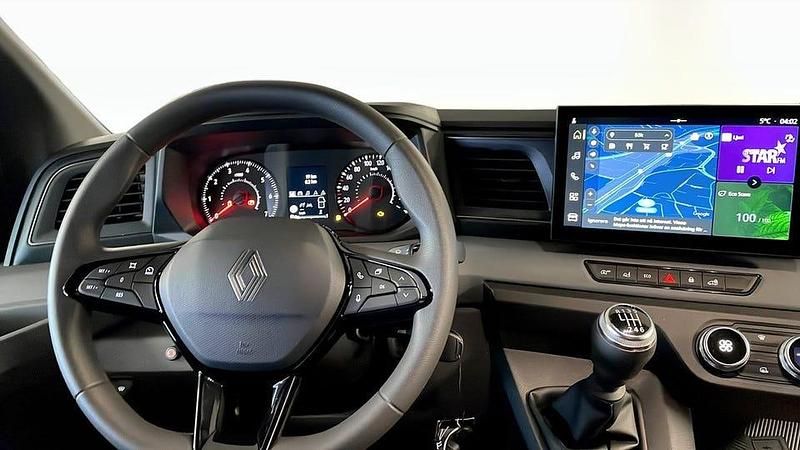 Ny Renault Master 150 HK (110 kW) 2025 Vit Minibuss