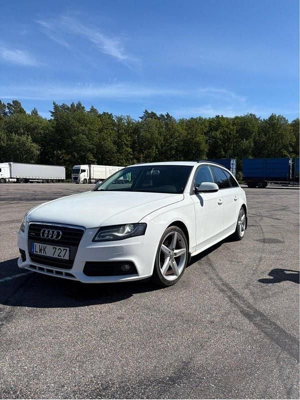 Vit Begagnad 2012 Audi A4 Proline Kombi | 68 000 kr (Marknadspris) - Bild 1/4