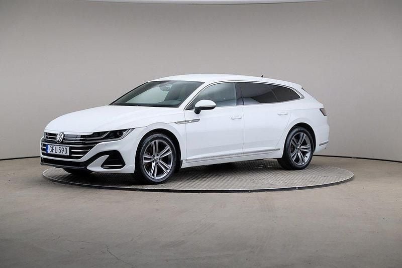 Vit Begagnad 2021 VW Arteon R-line Kombi | 275 000 kr (Marknadspris) - Bild 1/4
