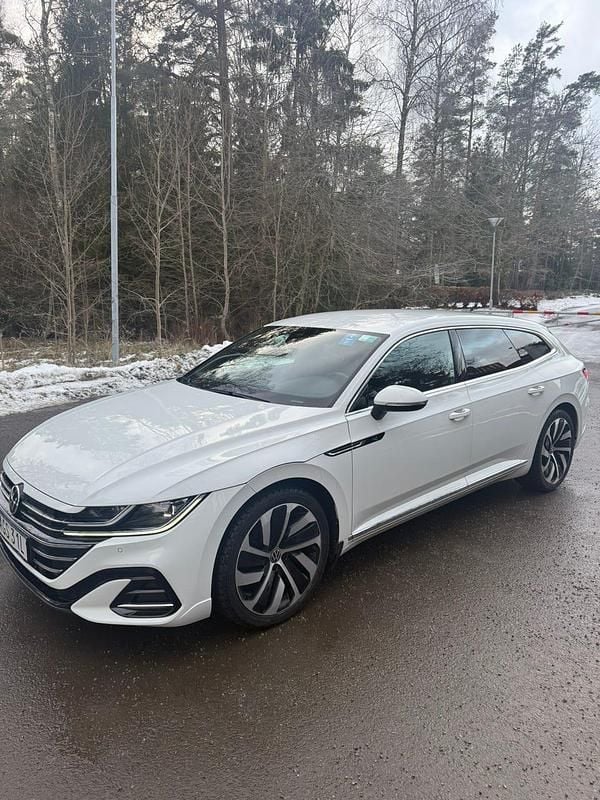Begagnad 2021 VW Arteon Kombi | 245 000 kr (Bra pris) - Bild 1/4