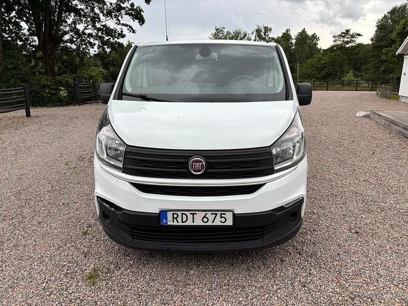 Vit Begagnad 2016 Fiat Talento Van | 49 000 kr (Superpris) - Bild 1/4