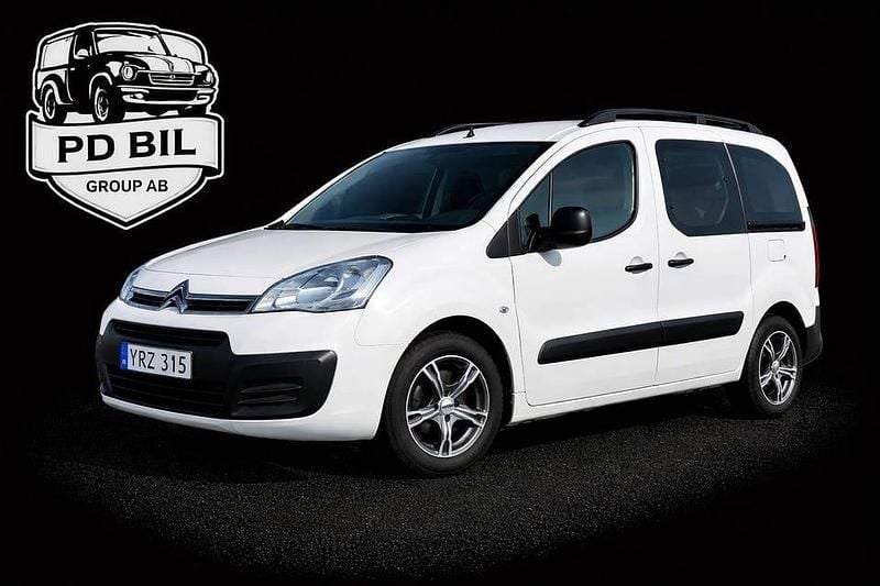 Vit Begagnad 2017 Peugeot Partner Tepee Minibuss | 84 900 kr (Marknadspris) - Bild 1/4