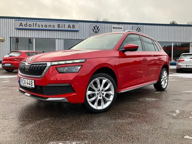 Röd Begagnad 2019 Skoda Kamiq Style SUV | 214 000 kr (Lite dyr) - Bild 1/4