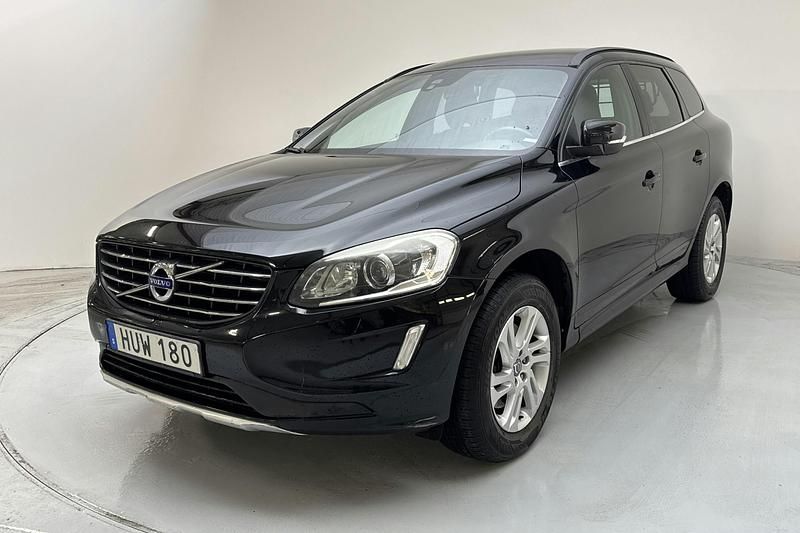 Svart Begagnad 2014 Volvo XC60 Momentum SUV | 134 000 kr (Marknadspris) - Bild 1/4