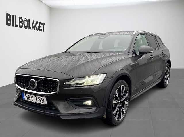 Begagnad 2024 Volvo V60 CC Kombi | 424 800 kr (Marknadspris) - Bild 1/4