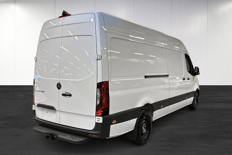 Ny Mercedes E-Sprinter 150 kW (204 HK) 2025 Van