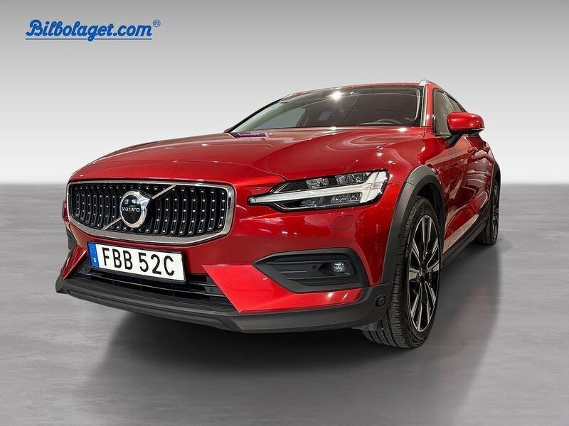 Begagnad 2023 Volvo V60 CC Kombi | 439 000 kr (Dyr) - Bild 1/4