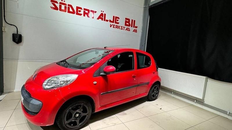 Röd Begagnad 2008 Citroën C1 Halvkombi | 34 900 kr (Lite dyr) - Bild 1/4