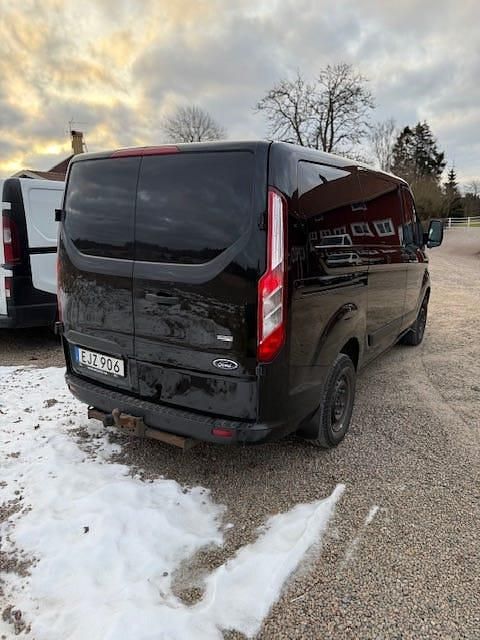 Begagnad Ford Transit Custom 130 HK (95 kW) 2018