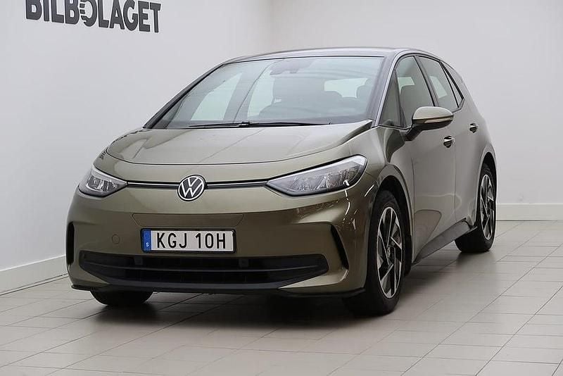 Begagnad VW ID.3 Pro Performance 152 kW (207 HK) 2023 Grön Halvkombi