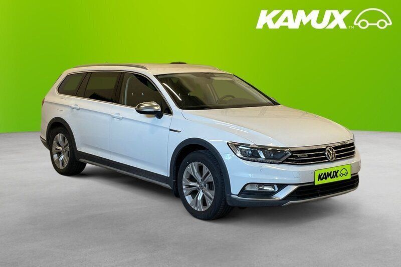 Vit Begagnad 2016 VW Passat Alltrack Kombi | 174 900 kr (Marknadspris) - Bild 1/3