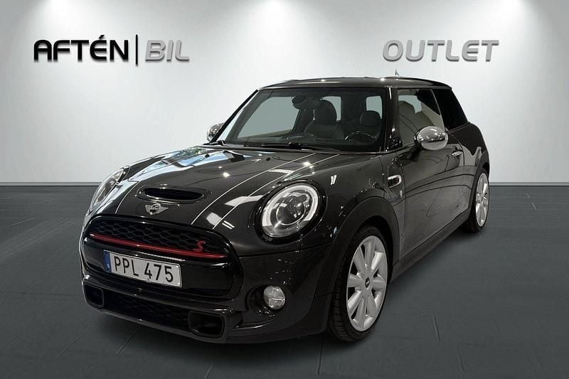 Grå Begagnad 2014 Mini Cooper S Chili Halvkombi | 144 800 kr (Bra pris) - Bild 1/3