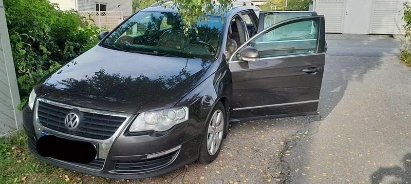 Begagnad 2010 VW Passat Kombi | 7 000 kr (Superpris) - Bild 1/1