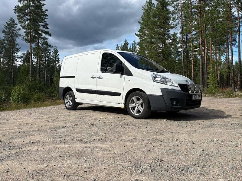 Vit Begagnad 2014 Peugeot Expert Van | 45 000 kr (Bra pris) - Bild 1/4