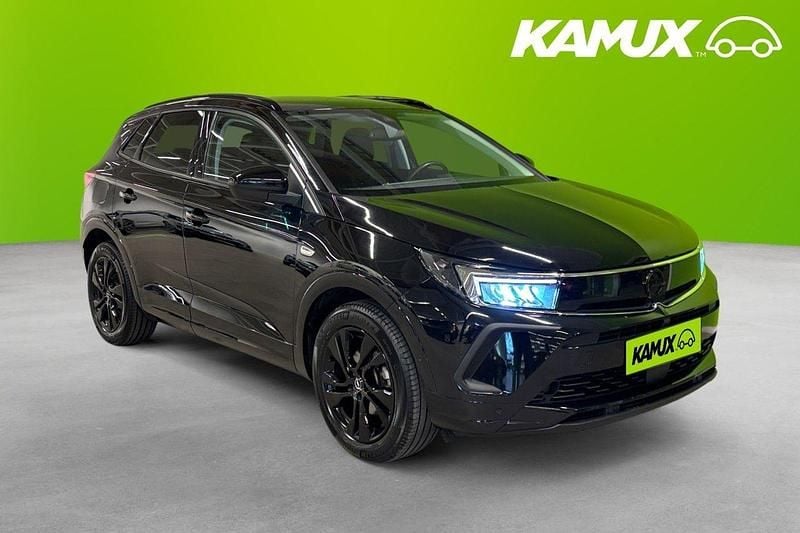 Svart Begagnad 2021 Opel Grandland X SUV | 234 700 kr (Marknadspris) - Bild 1/4