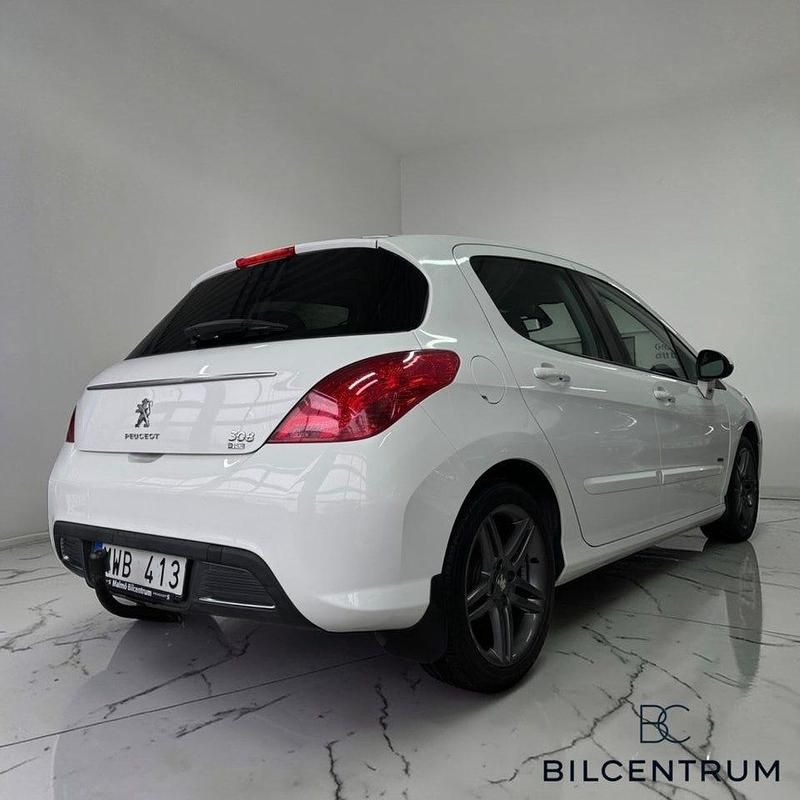 Begagnad Peugeot 308 SW 112 HK (82 kW) 2012 Grå Kombi