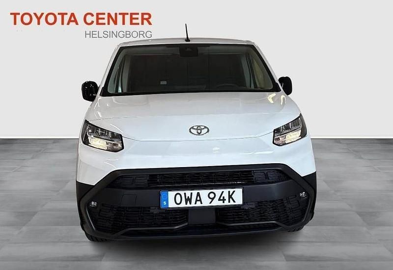 Ny Toyota Proace City City 100 kW (137 HK) 2025 Vit Minibuss