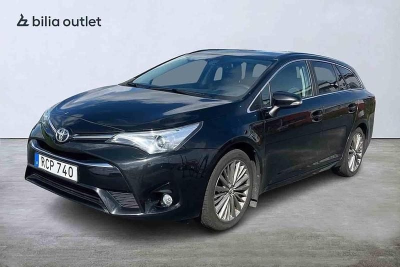Svart Begagnad 2016 Toyota Avensis Kombi | 99 900 kr - Bild 1/1