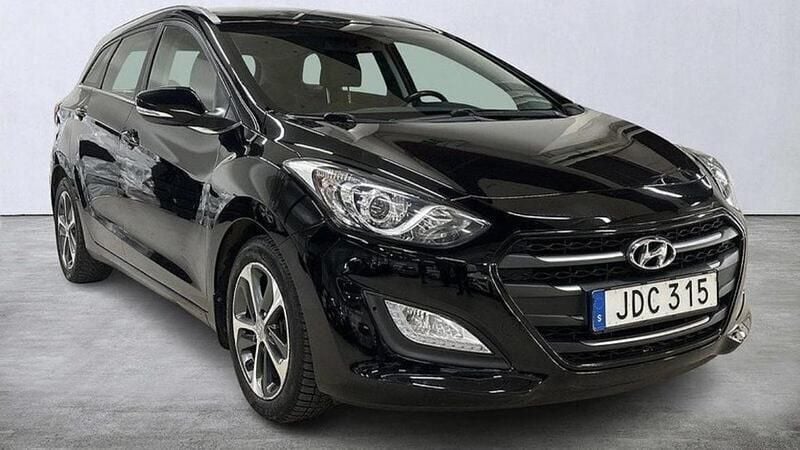 Svart Begagnad 2016 Hyundai i30 Comfort Kombi | 85 000 kr (Superpris) - Bild 1/4
