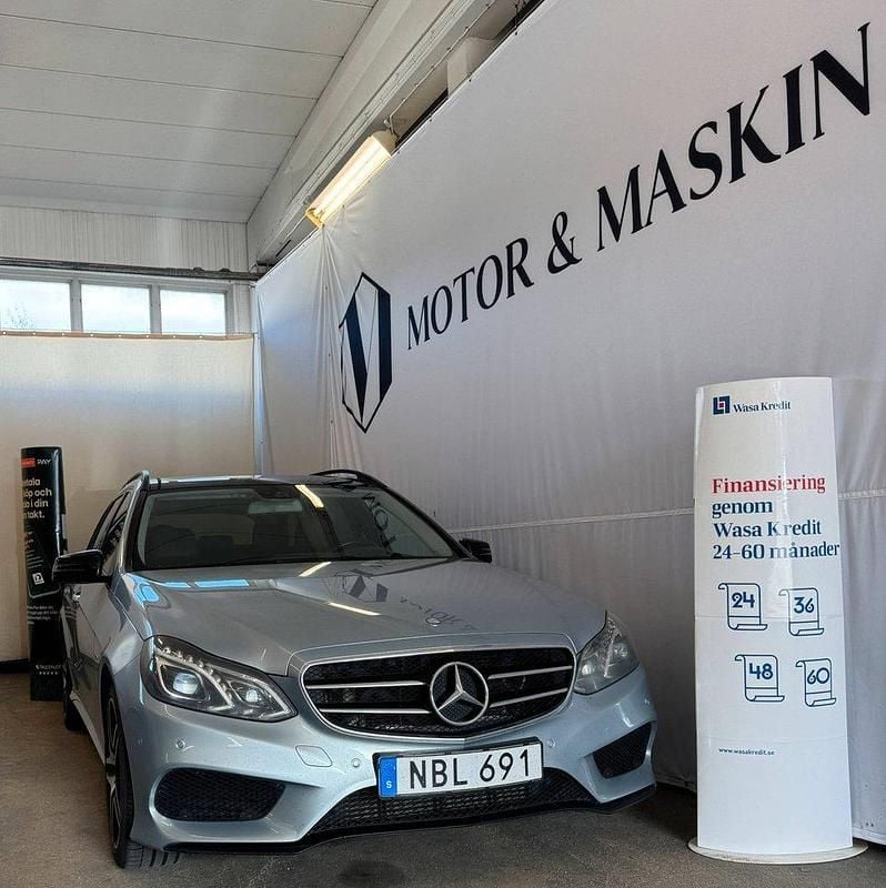 Silver Begagnad 2016 Mercedes E220 Avantgarde Kombi | 214 900 kr (Marknadspris) - Bild 1/4