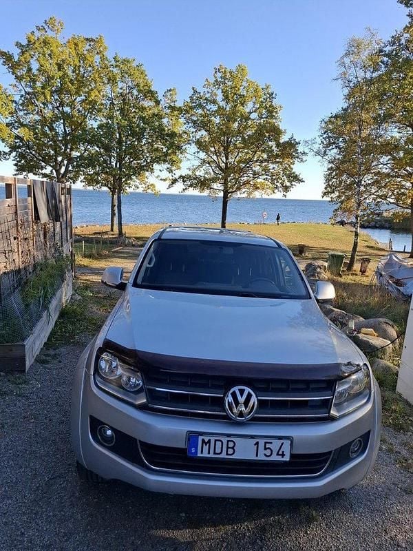 Silver Begagnad 2011 VW Amarok Highline Pickup | 105 000 kr (Superpris) - Bild 1/4