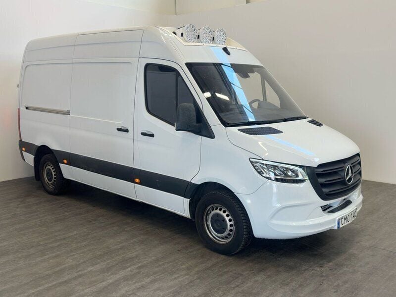 Vit Begagnad 2020 Mercedes Sprinter Van | 279 000 kr - Bild 1/4