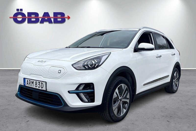 Vit Begagnad 2021 Kia e-Niro Advance SUV | 248 900 kr (Marknadspris) - Bild 1/4
