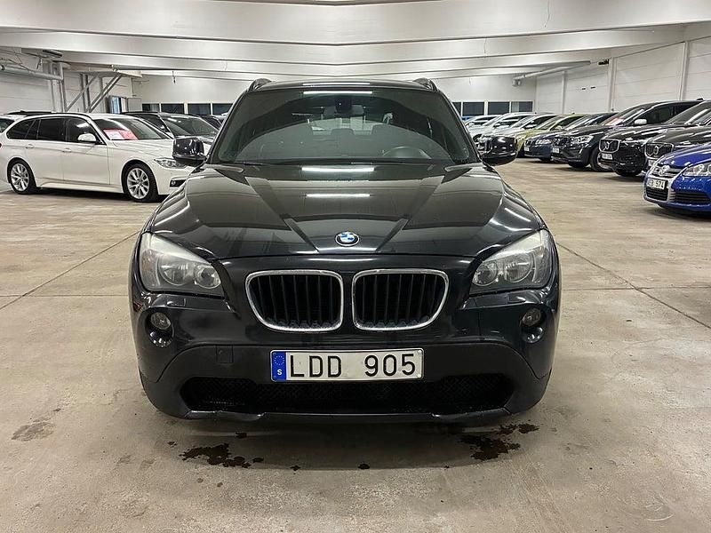 Begagnad BMW X1 177 HK (130 kW) 2010 Svart SUV