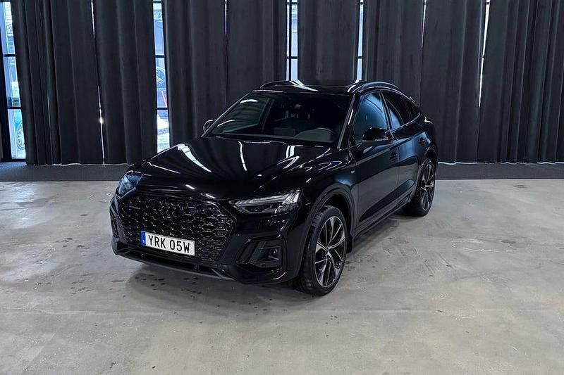 Begagnad Audi Q5 Sportback S-Line 204 HK (150 kW) 2023 Svart SUV