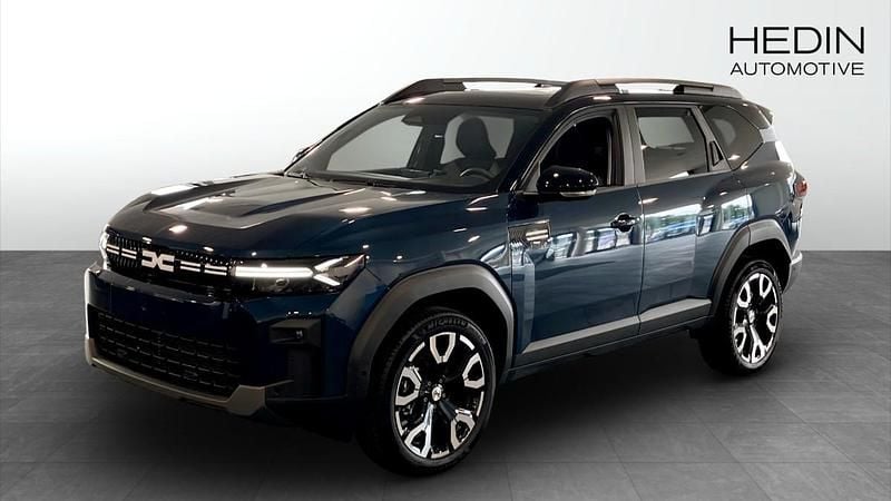 Mörkgrå Ny 2025 Dacia Bigster Journey SUV | 392 800 kr (Marknadspris) - Bild 1/4