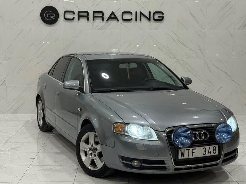 Grå Begagnad 2006 Audi A4 Comfort Sedan | 29 900 kr (Superpris) - Bild 1/4