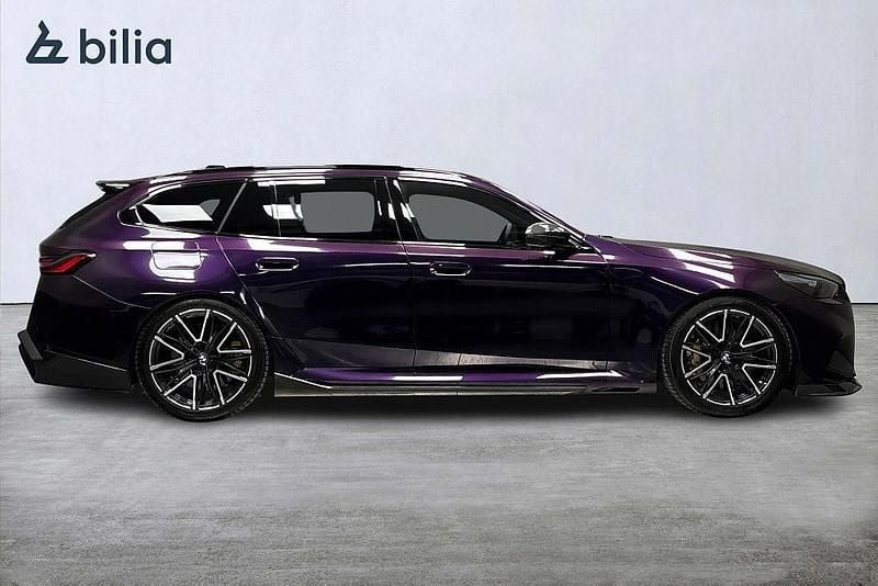 Begagnad BMW M5 Comfort Edition 585 HK (430 kW) 2025 Svart Kombi