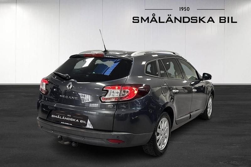 Begagnad Renault Mégane III 110 HK (80 kW) 2011 Grå