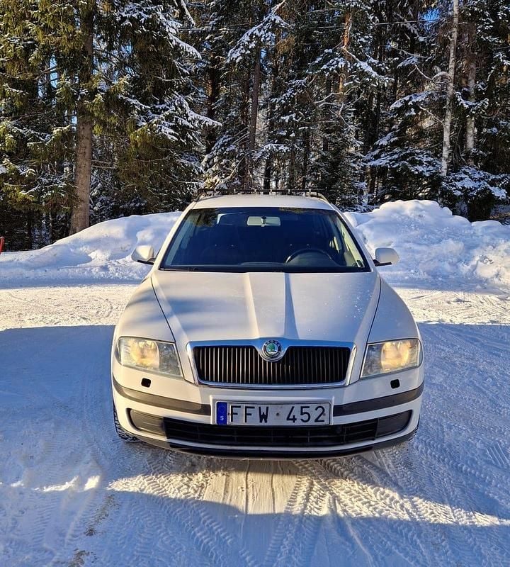 Begagnad Skoda Octavia 105 HK (77 kW) 2007 Kombi