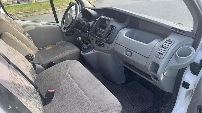 Begagnad Nissan Primastar 114 HK (83 kW) 2013 Minibuss