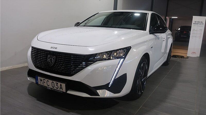 Vit Begagnad 2022 Peugeot 308 Allure Halvkombi | 309 900 kr (Marknadspris) - Bild 1/4