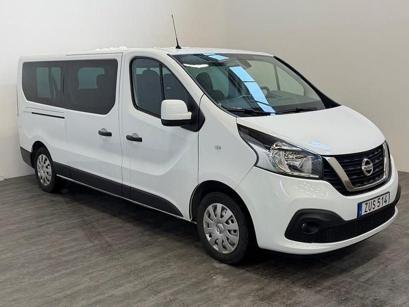 Vit Begagnad 2020 Nissan NV300 Van | 249 000 kr (Dyr) - Bild 1/4