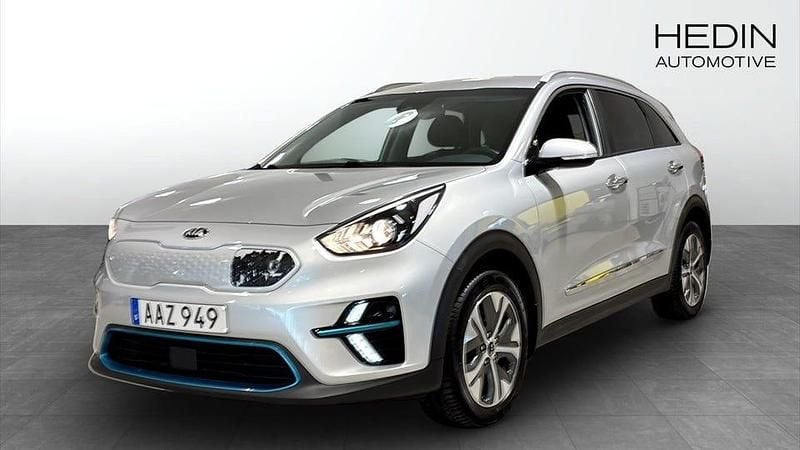 Begagnad Kia e-Niro Advance 150 kW (204 HK) 2021 Grå SUV